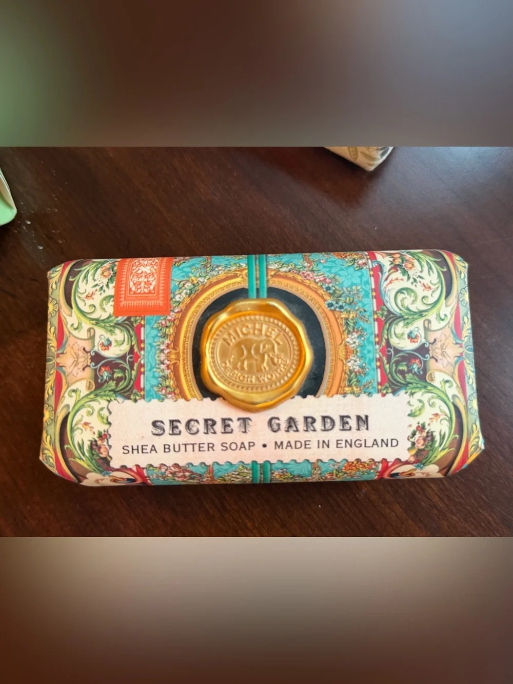 Decorative Soap Gift Set - 7 soaps and two bath bombs